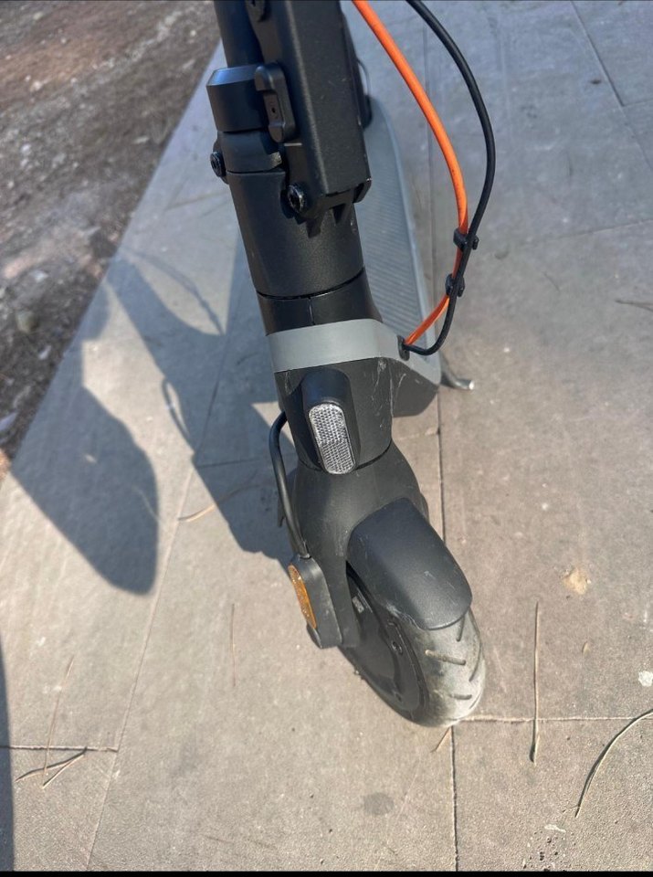 gri elektrik scooter ninebot e2 plus - Görsel 2