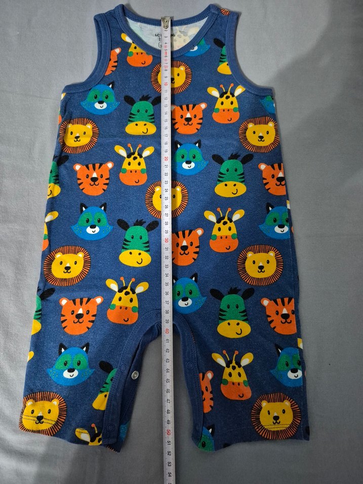 Renkli Baskılı Erkek Bebek Kolsuz Tulum - Görsel 3