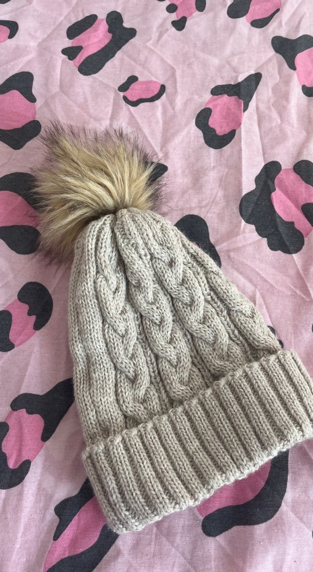 Kadın Bej Örgü Ponponlu Bere - Görsel 5