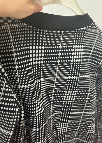 Kadın Siyah Beyaz Fermuarlı Mini Ceket - Görsel 3