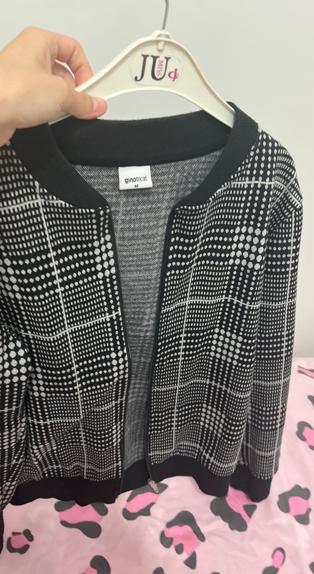 Kadın Siyah Beyaz Fermuarlı Mini Ceket - Görsel 2