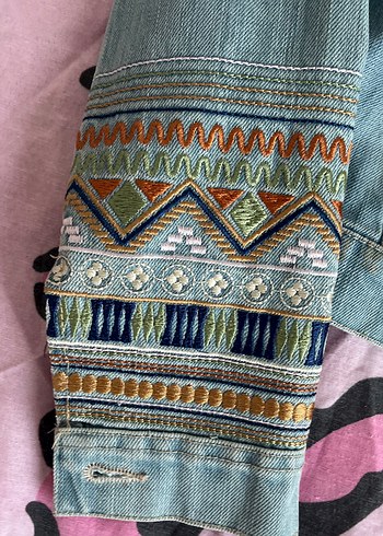 Nakışlı Bohem Kadın Denim Ceket - Görsel 2