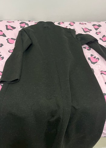 Desenli Siyah Uzun palto tesettür - Görsel 7