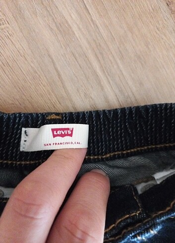 Levis Orjinal lives
