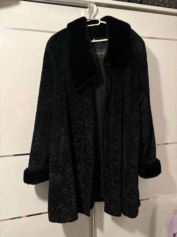 Siyah Uzun Kollu Peluş Kadın Kürk - Görsel 2