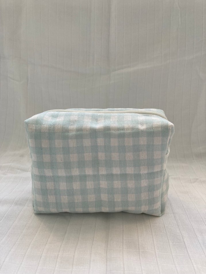 Mavi Ekoseli Fermuarlı Makyaj Çantası - Görsel 3