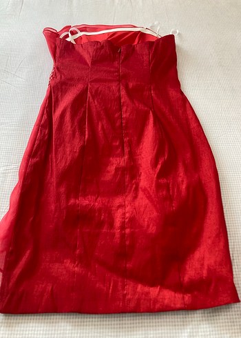 Kırmızı Straplez Midi Abiye Elbise - Görsel 3