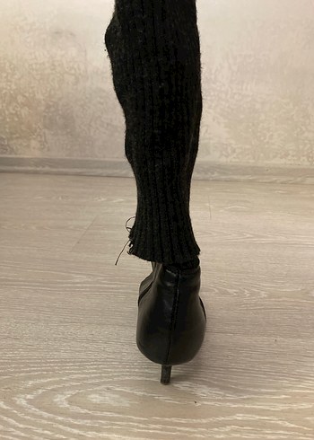 Diz Üstü Siyah Deri Triko Topuklu Çizme - Görsel 2