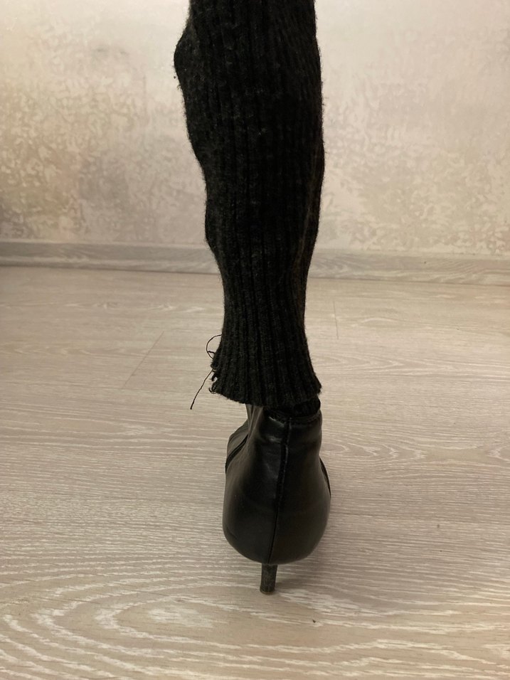 Diz Üstü Siyah Deri Triko Topuklu Çizme - Görsel 2