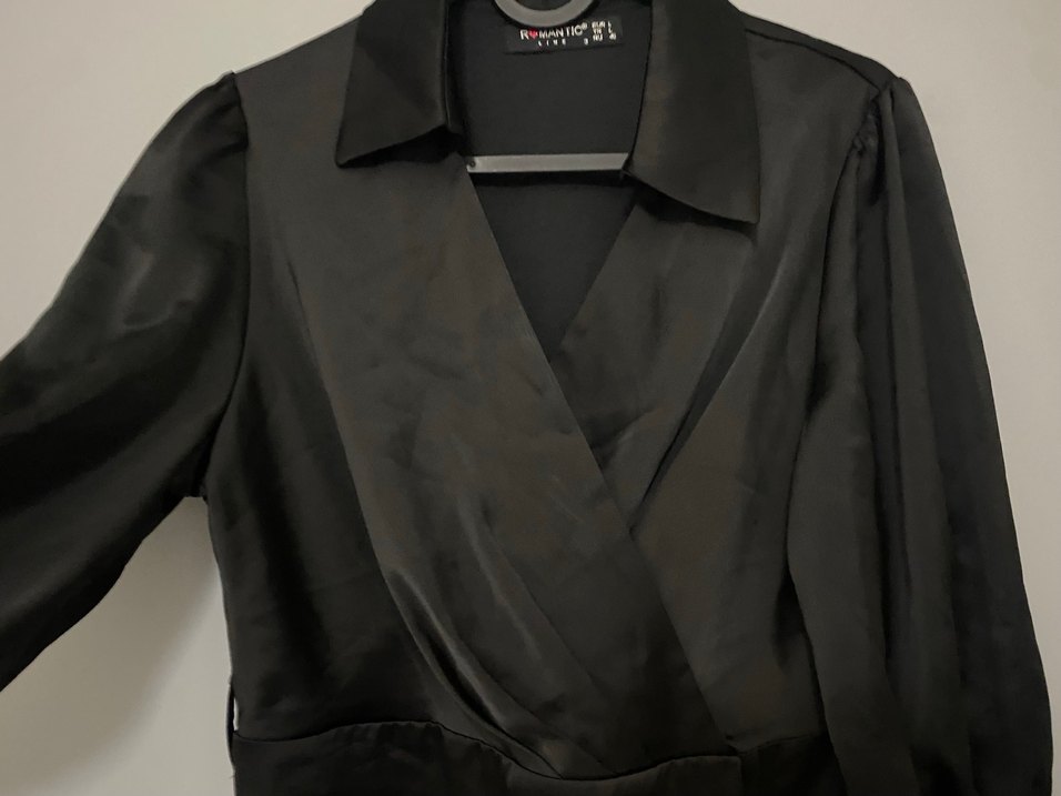 Siyah Uzun Kollu Drapeli V Yaka Elbise - Görsel 2