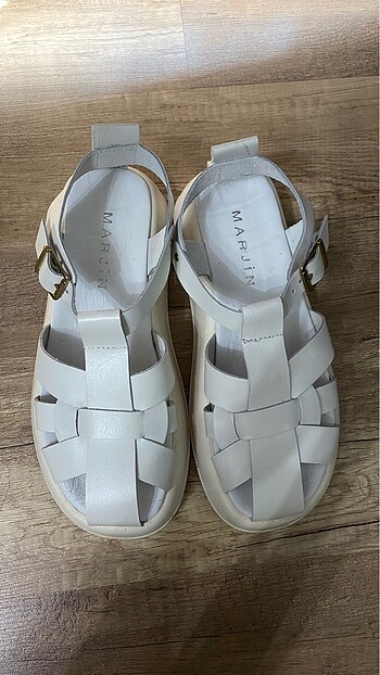 38 Beden beyaz Renk Beyaz sandalet