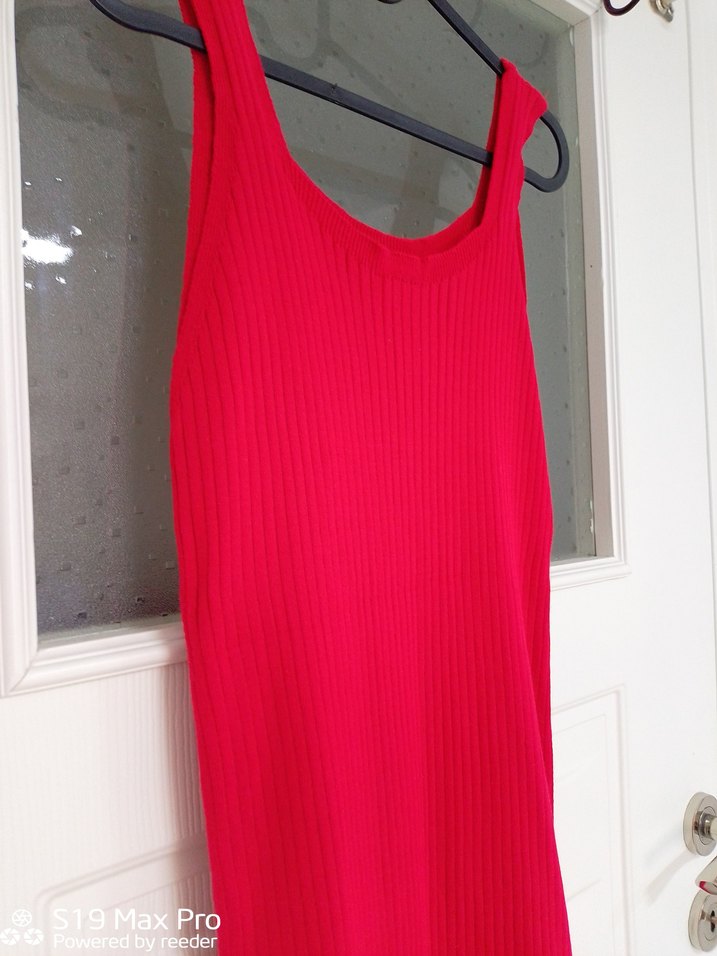 Kolsuz Kırmızı Uzun Triko Elbise - Görsel 2