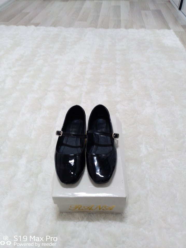 Kadın Siyah Rugan Tokalı Babet Ayakkabı - Görsel 3