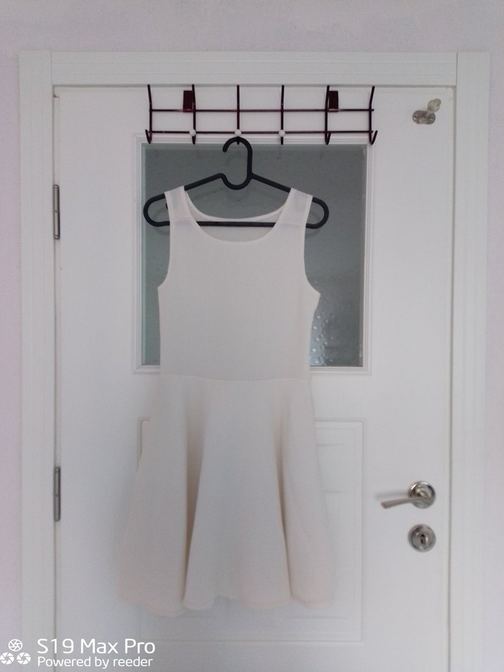 Beyaz Midi Kolsuz Mini Günlük Elbise - Görsel 3