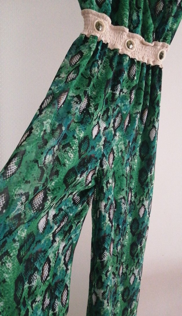 Yeşil Yılan Desenli Uzun Bohem Elbise - Görsel 3