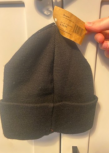 Siyah hologramlı şapka - Görsel 3