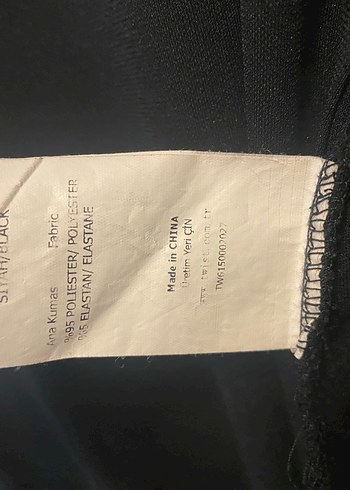 Siyah, kolsuz, uzun elbise - Görsel 4