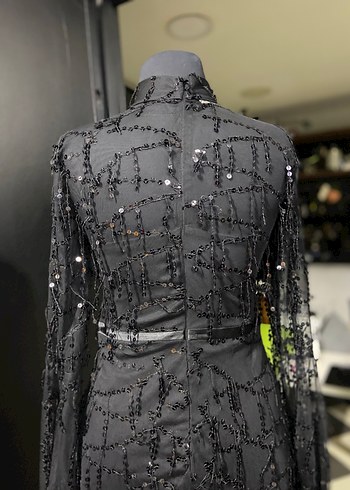 Uzun Siyah Gotik İşlemeli Abiye Elbise - Görsel 6