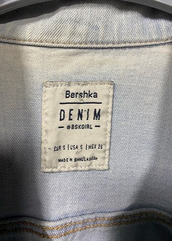 Bershika Düğmeli Açık Mavi Denim Ceket - Görsel 3