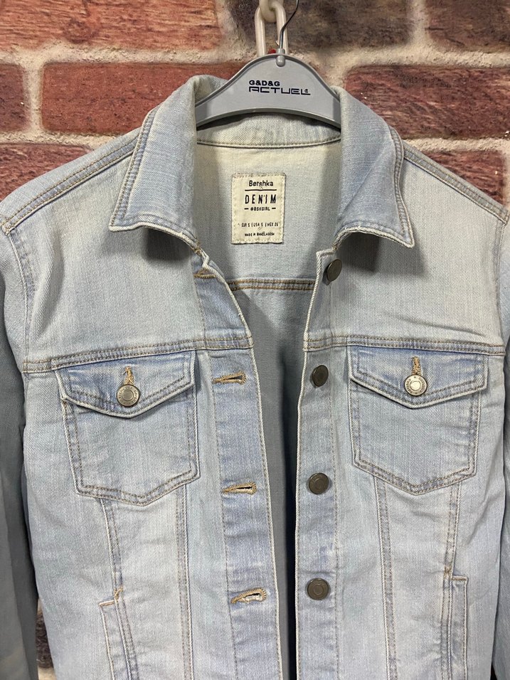 Bershika Düğmeli Açık Mavi Denim Ceket - Görsel 2