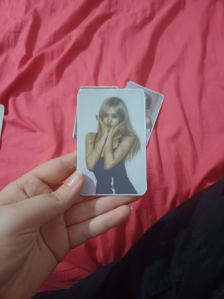 rose photocard el yapımı - Görsel 5