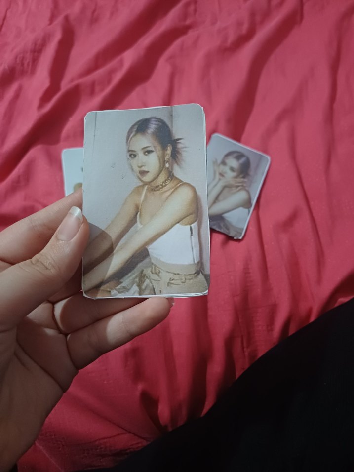 rose photocard el yapımı - Görsel 4