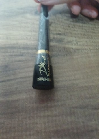 Siyah Kalem Eyeliner - Görsel 2