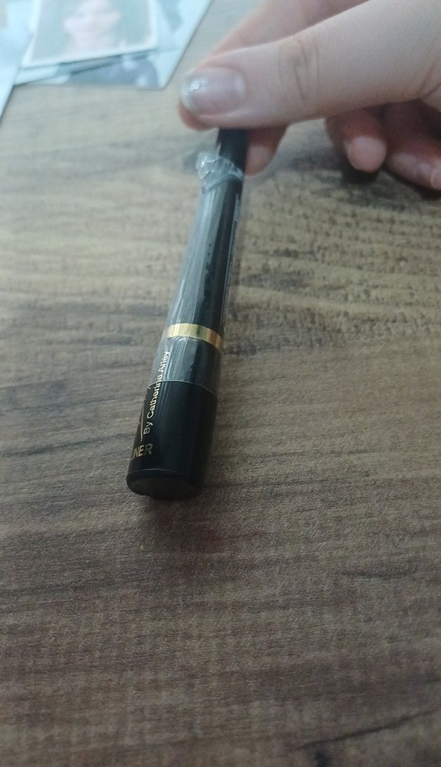 Siyah Kalem Eyeliner - Görsel 3