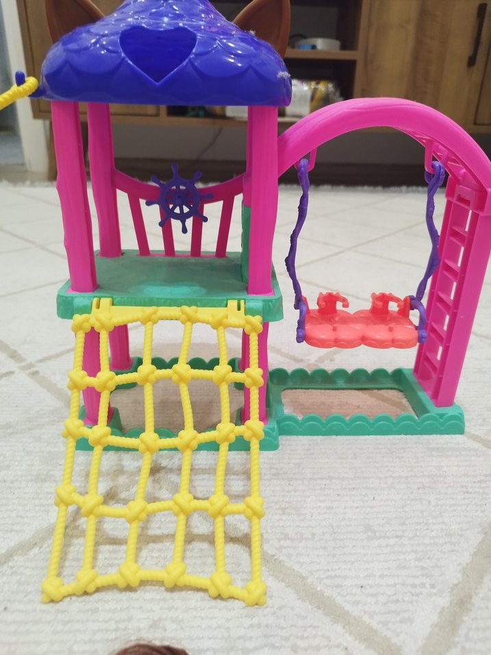 Mor Renkli Oyuncak Bebek ve Oyun Seti - Görsel 2