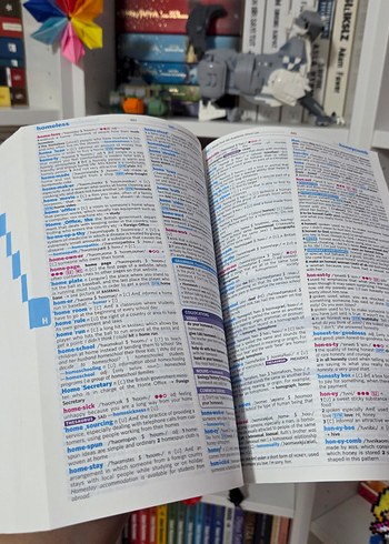 Longman Güncel İngilizce Sözlük 6. Baskı - Görsel 4