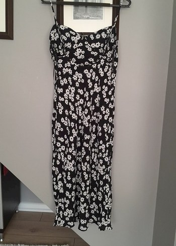 BERSHKA ASKILI ELBISE (L) - Görsel 5