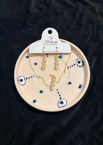 Altın Renkli Burgu Desenli Pırlanta Takı Seti - Görsel 3