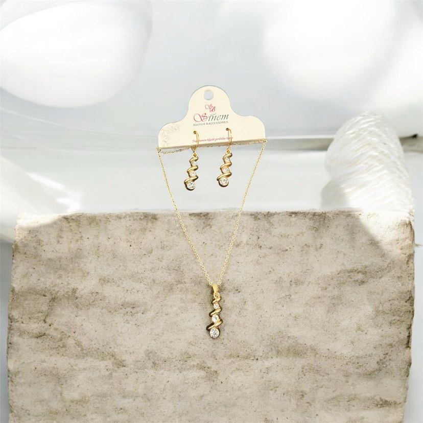 Altın Renkli Burgu Desenli Pırlanta Takı Seti - Görsel 2