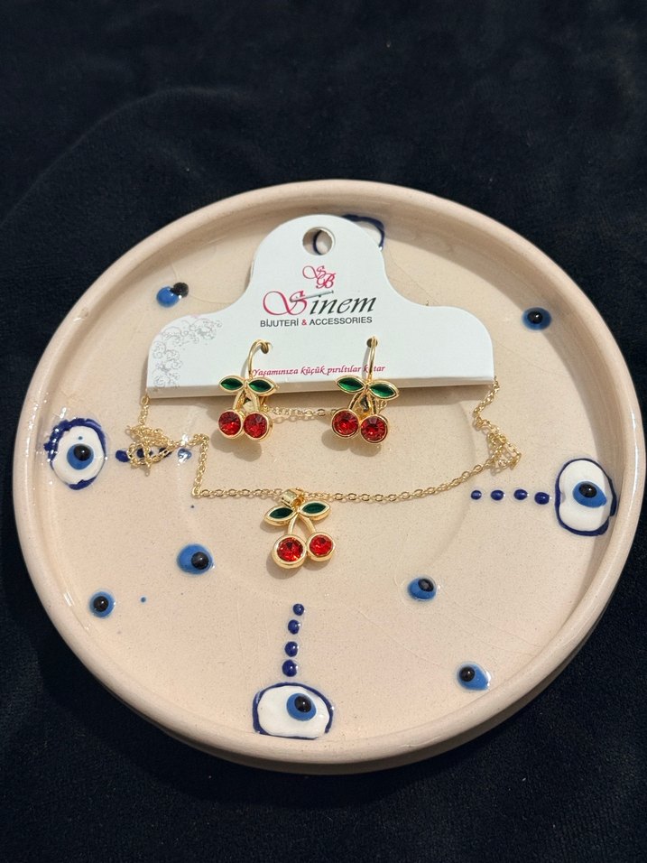 Altın Renkli Mini Kirazlı Zincir Kolye Küpe Set - Görsel 3