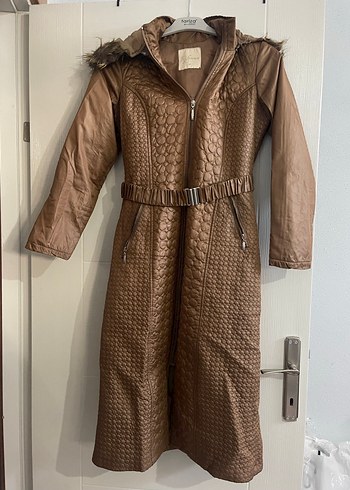 Kahverengi Kürklü kapitone kadın mont - Görsel 5