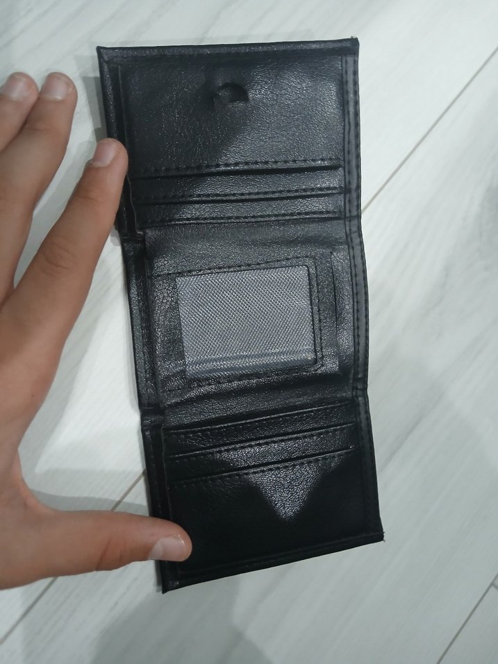 Siyah Cüzdanı - Görsel 2