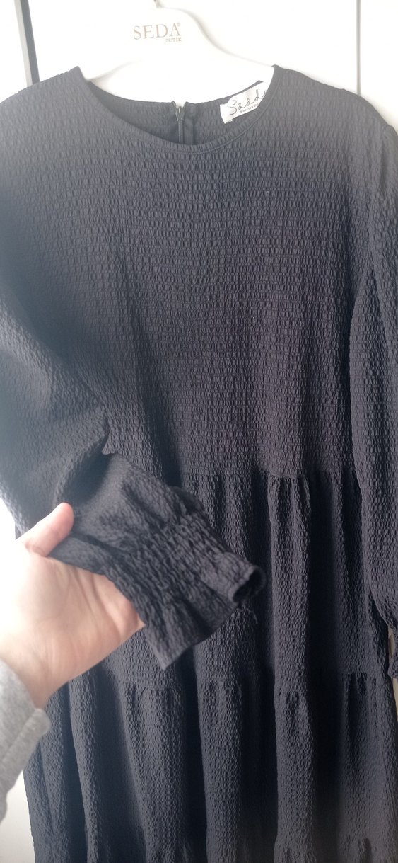 Siyah gofret kumaş Uzun Elbise - Görsel 2