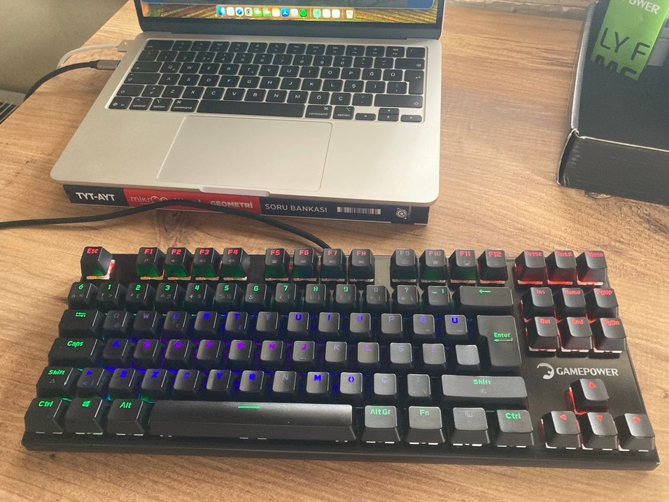 Gamwpower red switch Mekanik Klavye - Görsel 2