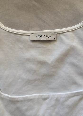 LCW Fırfırlı Kolsuz Beyaz Bluz - Görsel 2