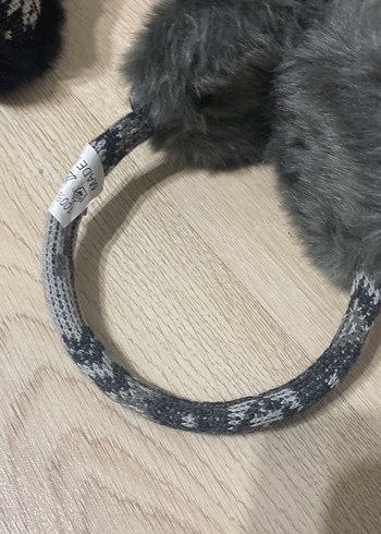 Gri Bohem Mini Triko Kürk Detaylı Kulaklık - Görsel 6