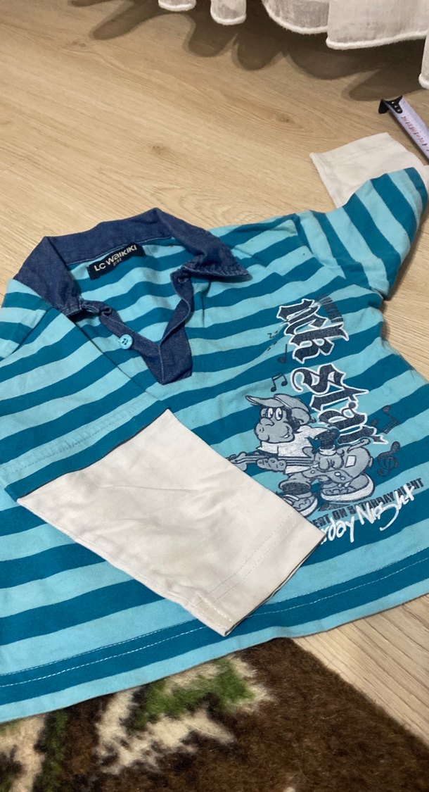 Erkek Çocuk Mavi Çizgili Polo Yaka Tişört - Görsel 4