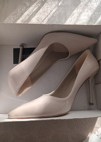 37 numara Bej Rugan Stiletto Topuklu Kadın Ayakkabı - Görsel 3