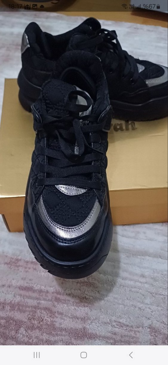 Yılan Desenli Siyah Platform Spor Ayakkabı - Görsel 2