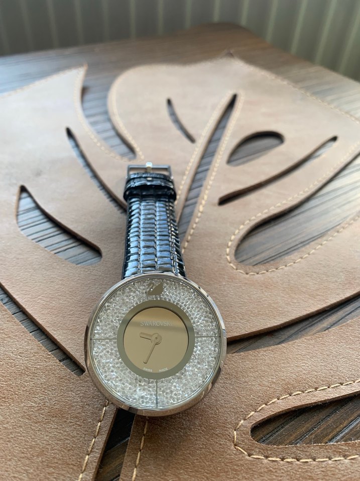 Swarovski Siyah Klasik Kadın Saat - Görsel 3