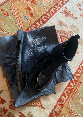 Yılan Desenli Fermuarlı Siyah %100 Hakiki Deri Bot - Görsel 3