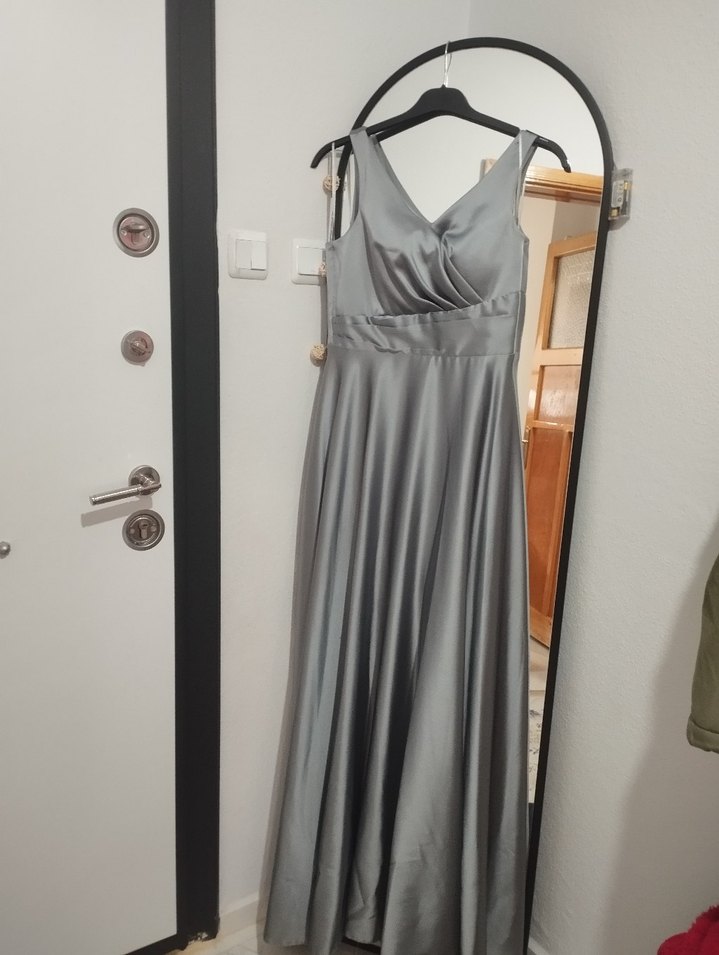 Gri Drapeli V Yakalı Uzun Abiye Elbise - Görsel 2