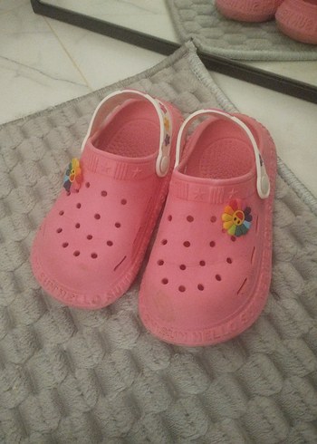 Kız Çocuk Pembe Cırt Cırtlı Terlik - Görsel 3