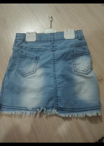 Nakışlı Düğmeli Kız Kot Etek - Görsel 2