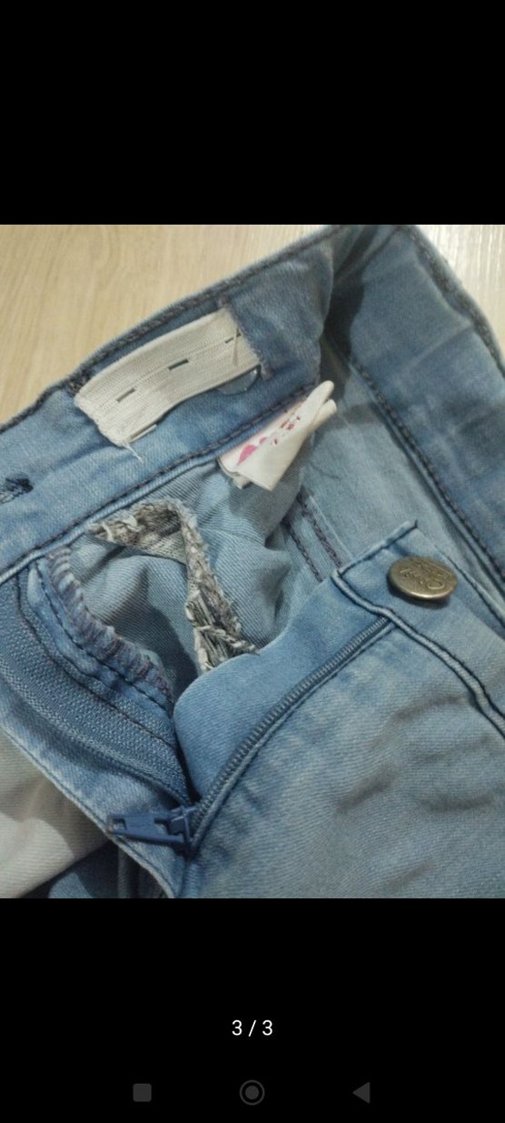 Nakışlı Düğmeli Kız Kot Etek - Görsel 3