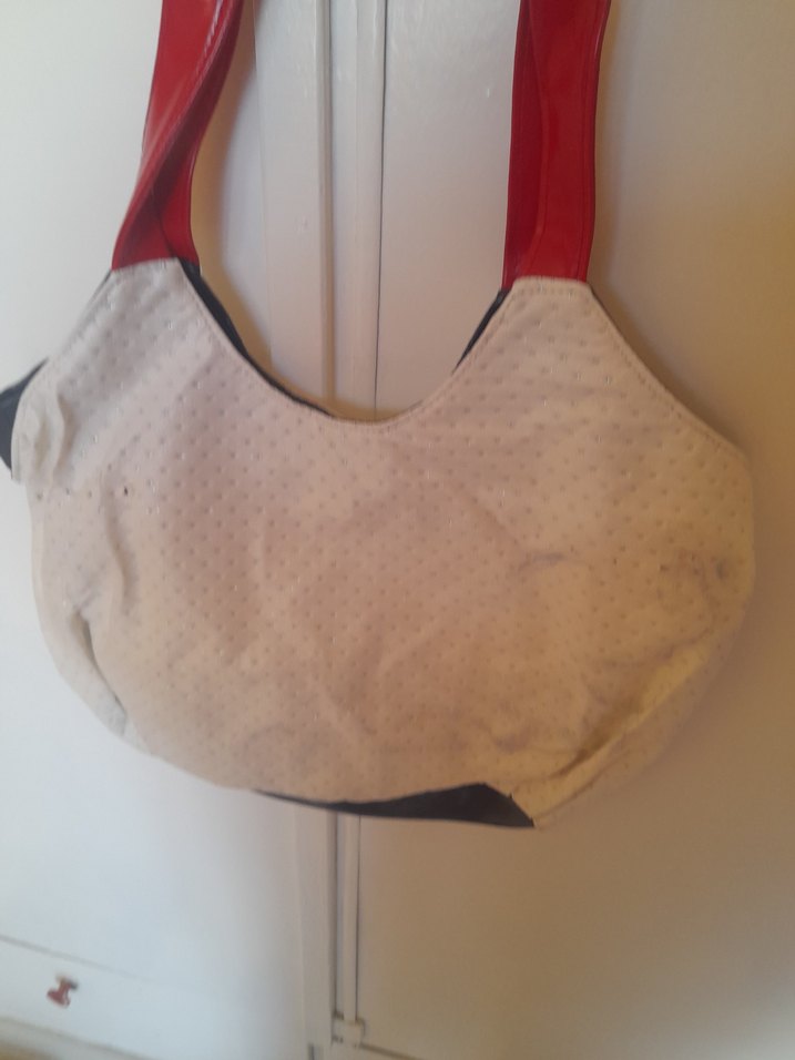 Kırmızı Tokalı Kadın Omuz Çantası - Görsel 3